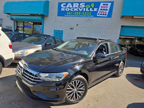 Used 2021 Volkswagen Jetta SE FWD image 3