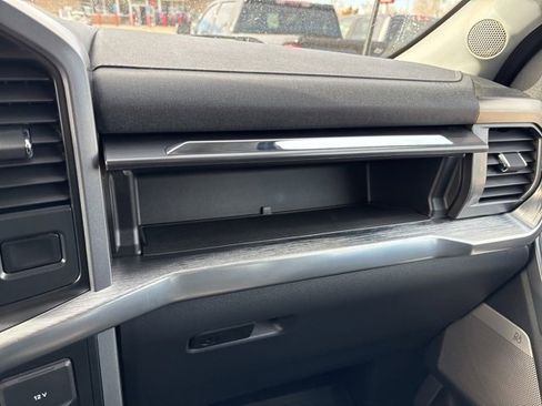 Used 2023 Ford F150 Lariat w/ Trailer Tow Package image 31