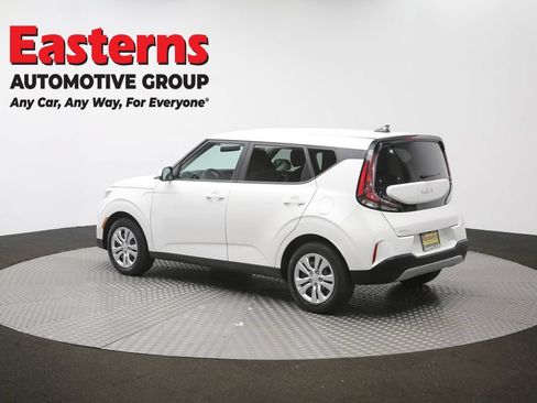 Used 2023 Kia Soul LX FWD image 62