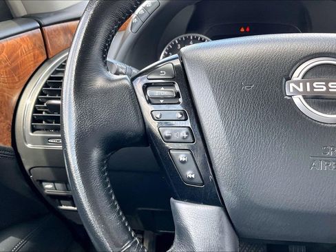 Used 2024 Nissan Armada SL w/ Captain's Chairs Package AWD/4WD image 10