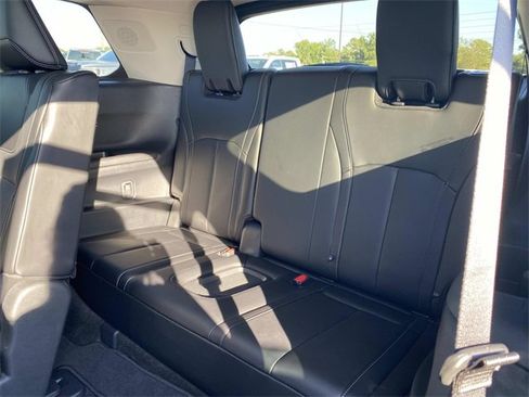 Used 2024 INFINITI QX60 Pure image 34