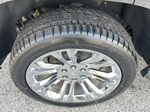 Used 2019 Cadillac Escalade Premium Luxury w/ LPO, Escalade Noir Package image 6