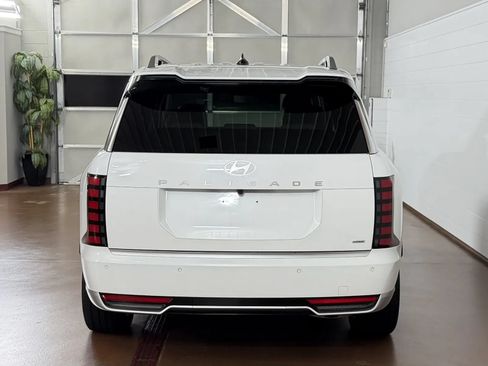 Used 2026 Hyundai Palisade Calligraphy AWD/4WD image 4