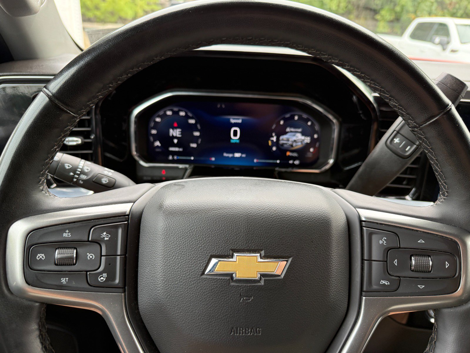 Certified 2024 Chevrolet Silverado 1500 LT AWD/4WD image 24