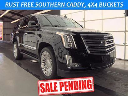 Used 2017 Cadillac Escalade Platinum