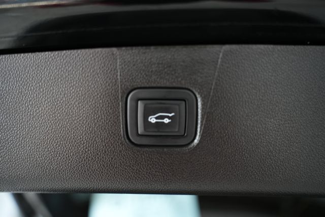 Used 2023 Chevrolet Blazer LT AWD/4WD image 10