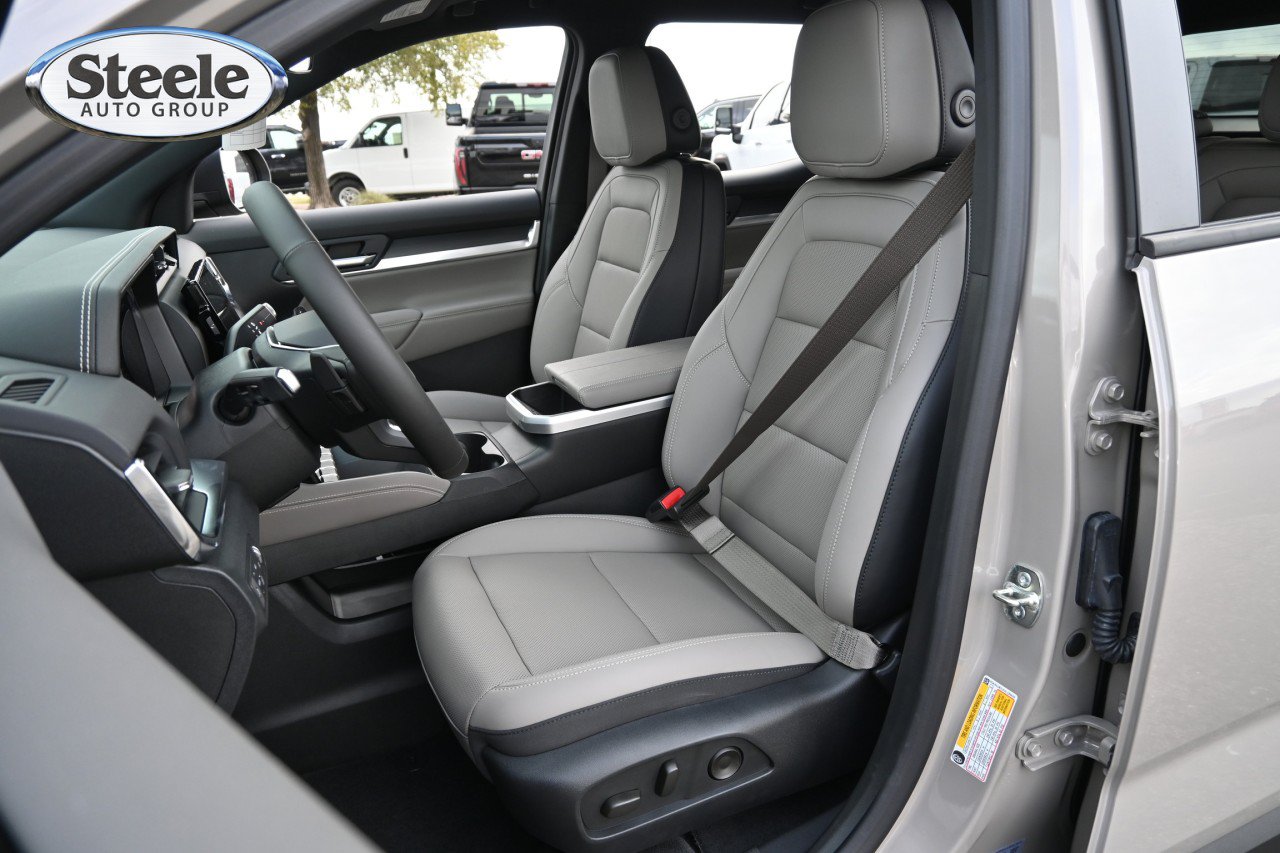 New 2027 GMC Terrain Elevation w/ Elevation Premium Package AWD/4WD image 18