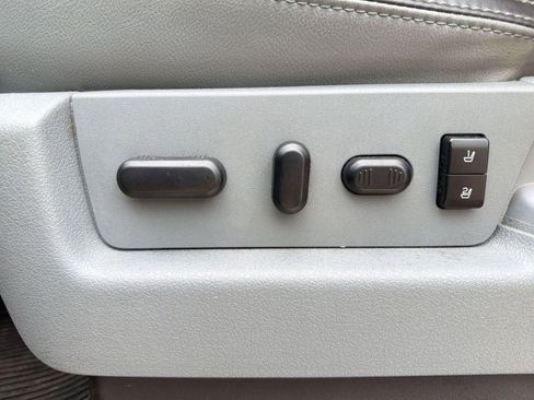 Used 2012 Ford F150 Platinum AWD/4WD image 13