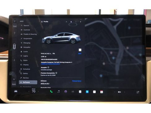 Used 2024 Tesla Model S image 28