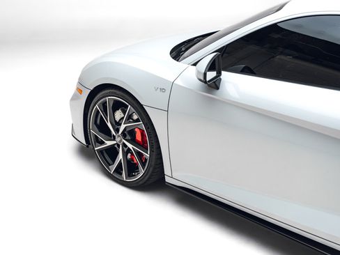 Used 2023 Audi R8 V10 performance RWD image 13