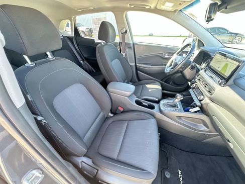 Used 2023 Hyundai Kona SEL w/ Convenience Package AWD/4WD image 29