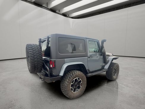 Used 2013 Jeep Wrangler Rubicon AWD/4WD image 10