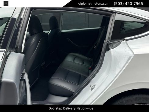 Used 2020 Tesla Model 3 Long Range image 21