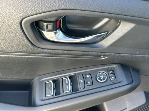 Used 2024 Honda Accord LX image 12