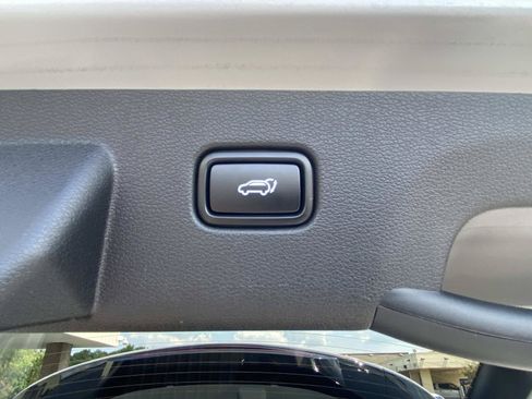 Used 2024 Kia Sportage SX AWD/4WD image 8