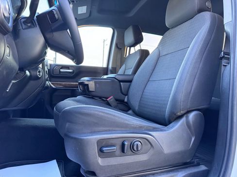 Used 2022 GMC Sierra 2500 SLE w/ SLE Convenience Package image 22