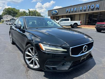 Used 2019 Volvo S60 T5 Momentum w/ Premium Package