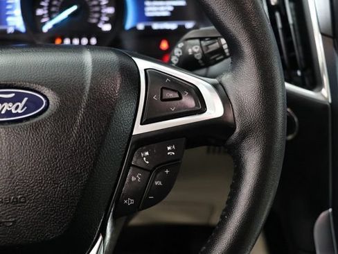 Used 2022 Ford Edge Titanium w/ Cargo Accessory Package AWD/4WD image 23