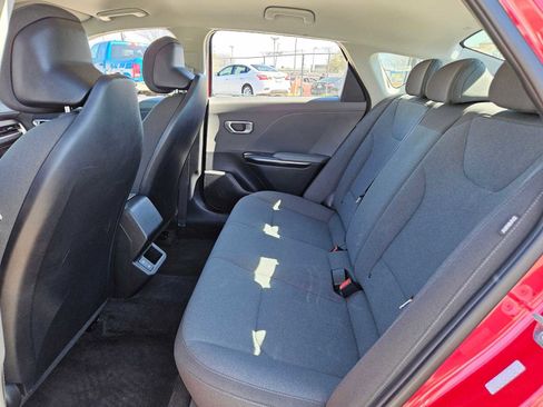 Certified 2025 Kia K4 LXS image 17
