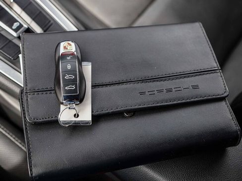 Used 2014 Porsche Boxster RWD image 36