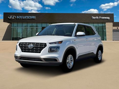 New 2026 Hyundai Venue SE FWD image 1