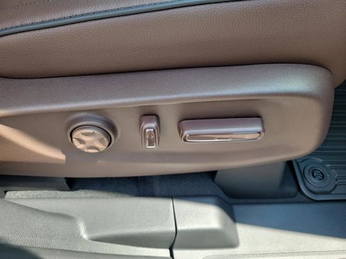 New 2026 Honda Odyssey Touring image 21