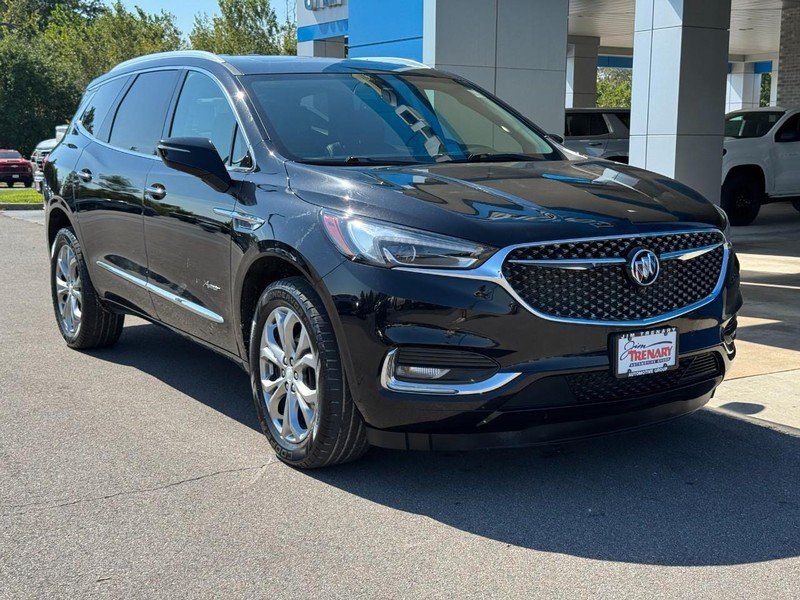 Used 2021 Buick Enclave Avenir w/ Avenir Technology Package AWD/4WD image 2