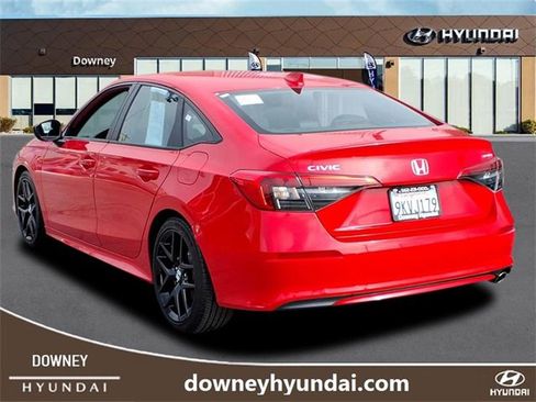 Used 2024 Honda Civic Sport image 6