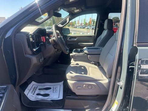 New 2026 Chevrolet Silverado 1500 LT w/ All Star Edition Plus image 16