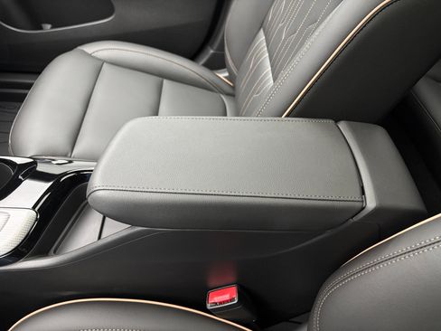 New 2026 Buick Envista Avenir FWD image 30