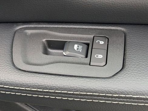 New 2026 RAM 1500 Laramie w/ Night Edition AWD/4WD image 39