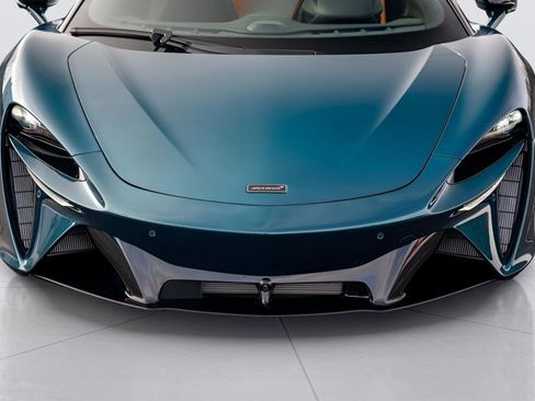 New 2026 McLaren Artura Spider RWD image 30