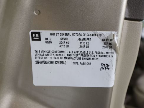 Used 2005 Buick LaCrosse CXL image 38