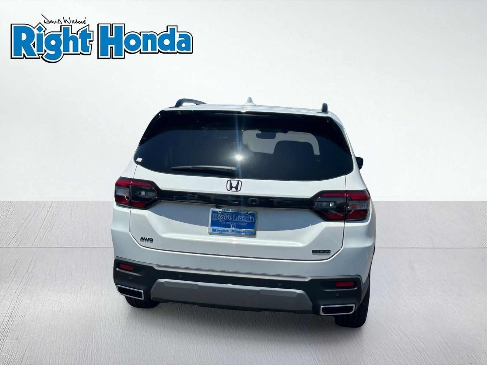 New 2026 Honda Pilot Touring image 10