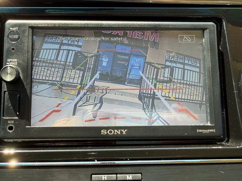 Used 2013 Toyota Avalon XLE FWD image 14