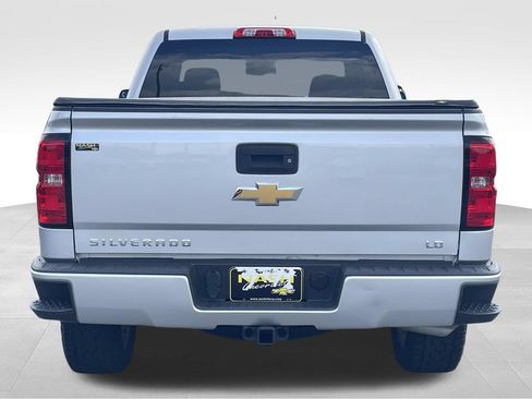 Used 2019 Chevrolet Silverado 1500 Custom w/ LPO, Essentials Package RWD image 4