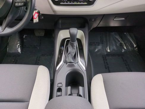 Used 2026 Toyota Corolla LE FWD image 18