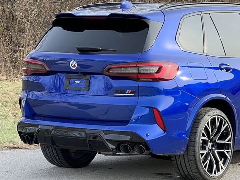 Used 2022 BMW X5 M w/ Competition Package 2 image 9