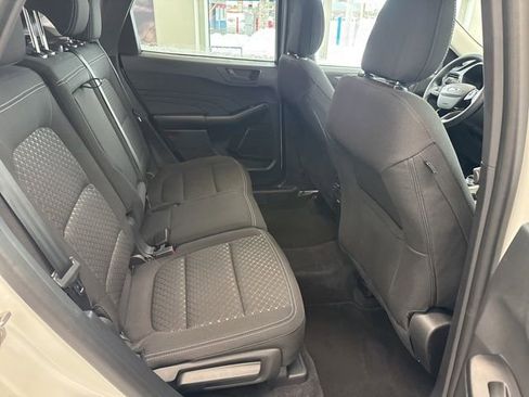 Certified 2023 Ford Escape Active image 9