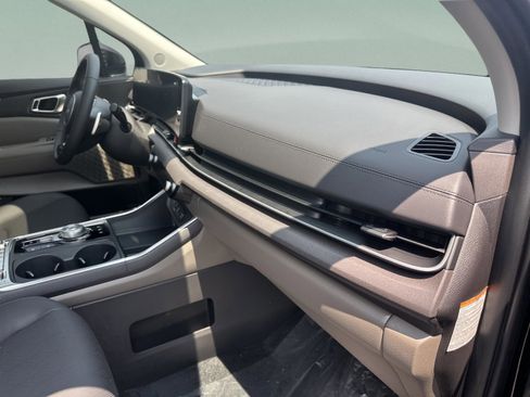 New 2025 Kia Carnival SX FWD image 47