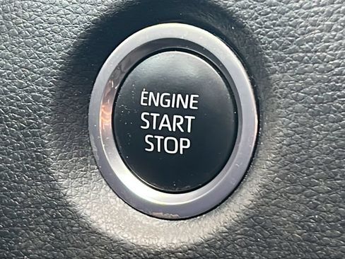 Certified 2024 Toyota Corolla SE w/ SE Premium Package FWD image 21