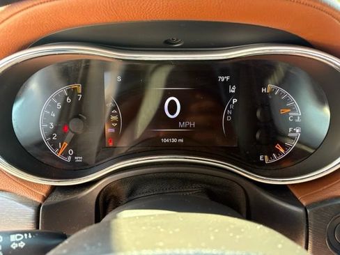 Used 2018 Jeep Grand Cherokee Summit AWD/4WD image 14