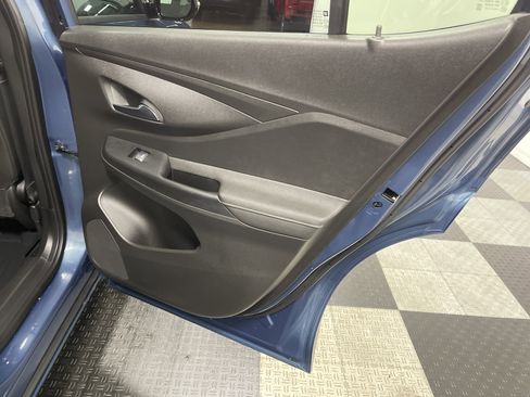 Used 2024 Buick Envista Avenir image 19