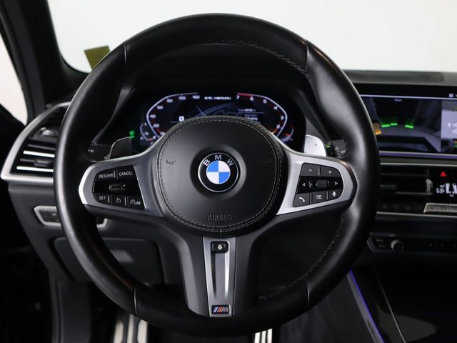 Used 2022 BMW X5 M50i w/ Parking Assistance Package AWD/4WD image 21