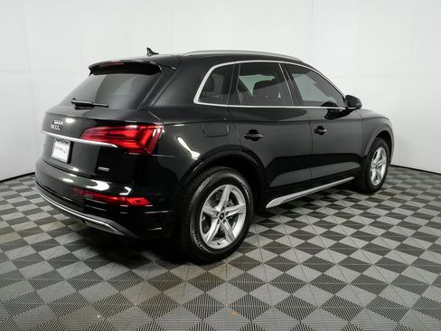 Used 2021 Audi Q5 2.0T Premium image 3