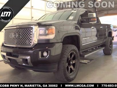 Used 2015 GMC Sierra 2500 Denali w/ Duramax Plus Package
