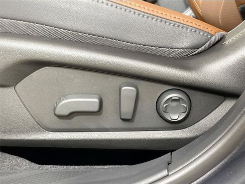 New 2026 Subaru Outback Touring XT image 22