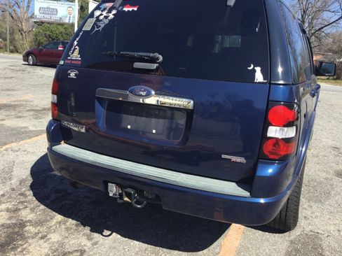 Used 2007 Ford Explorer XLT RWD image 6
