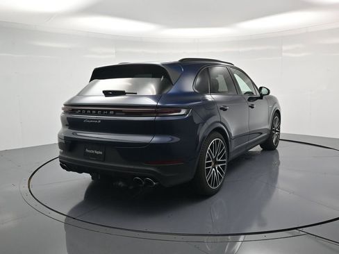New 2026 Porsche Cayenne S AWD/4WD image 31
