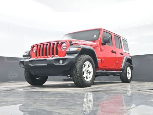 Used 2021 Jeep Wrangler Unlimited Sport AWD/4WD image 34